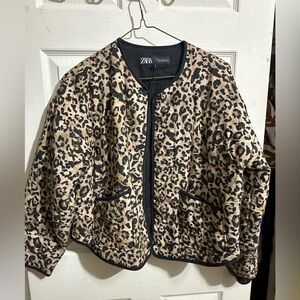 Women’s Zara quilted jacket size M